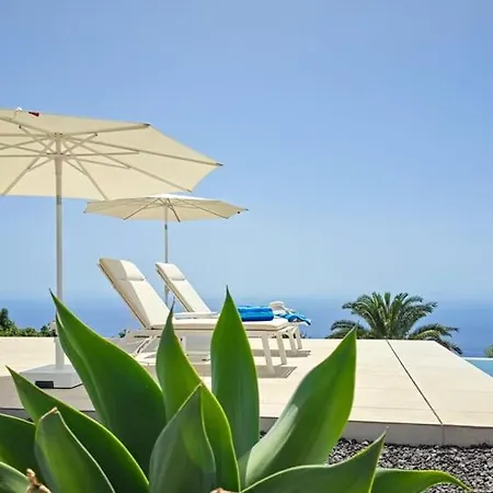 Relax Mit Beheiztem Pool Und Whirlpool Villa
